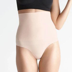 NWT YUMMIE High Waist Shaping Thong - S/M